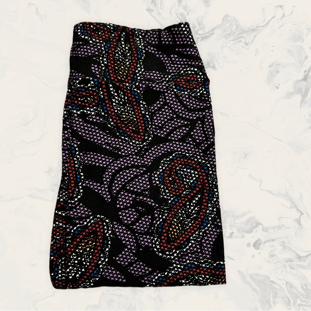 OS LuLaRoe Leggings - Floral Paisley Print - One Size 0-12